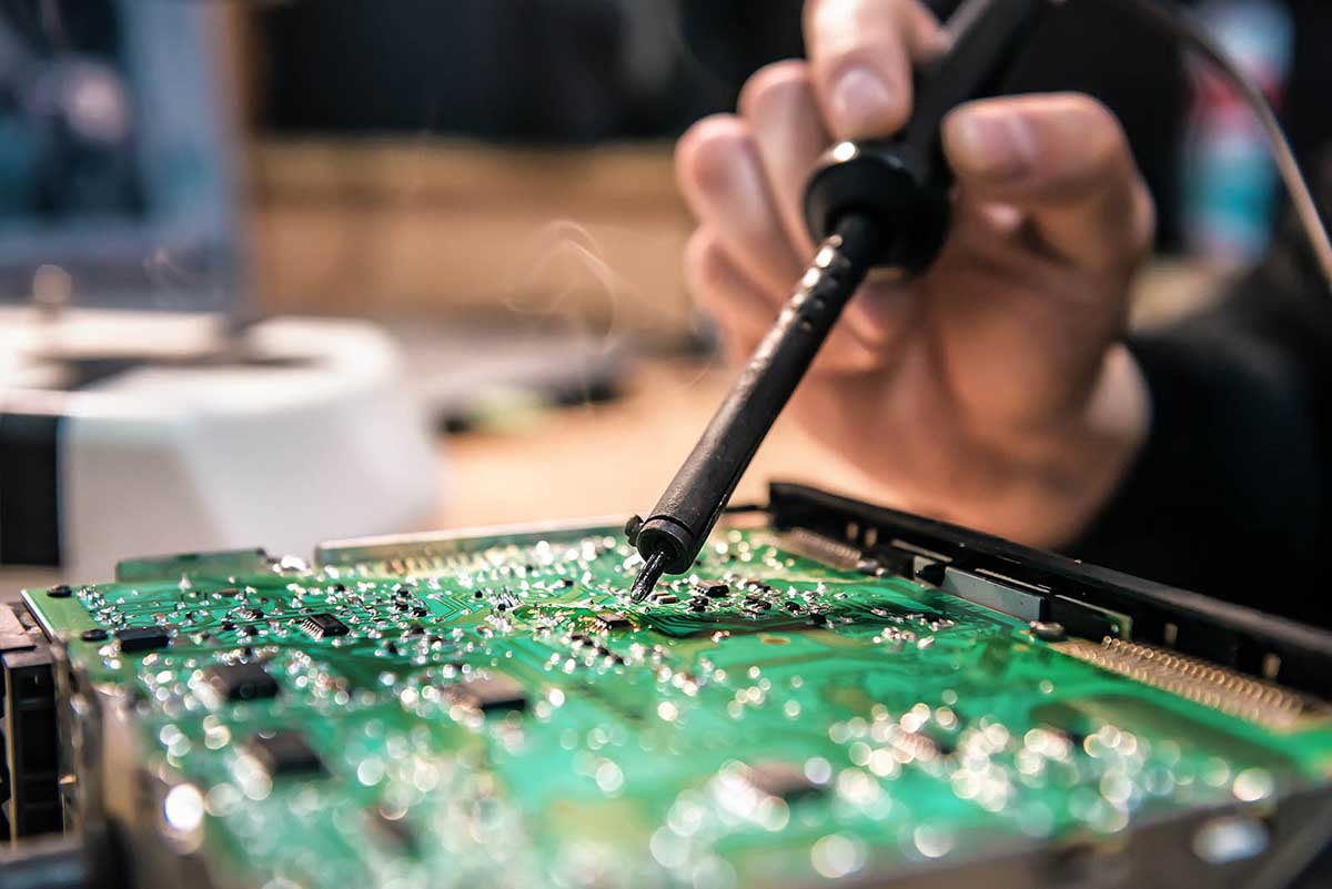 Herramientas de reparación electrónica